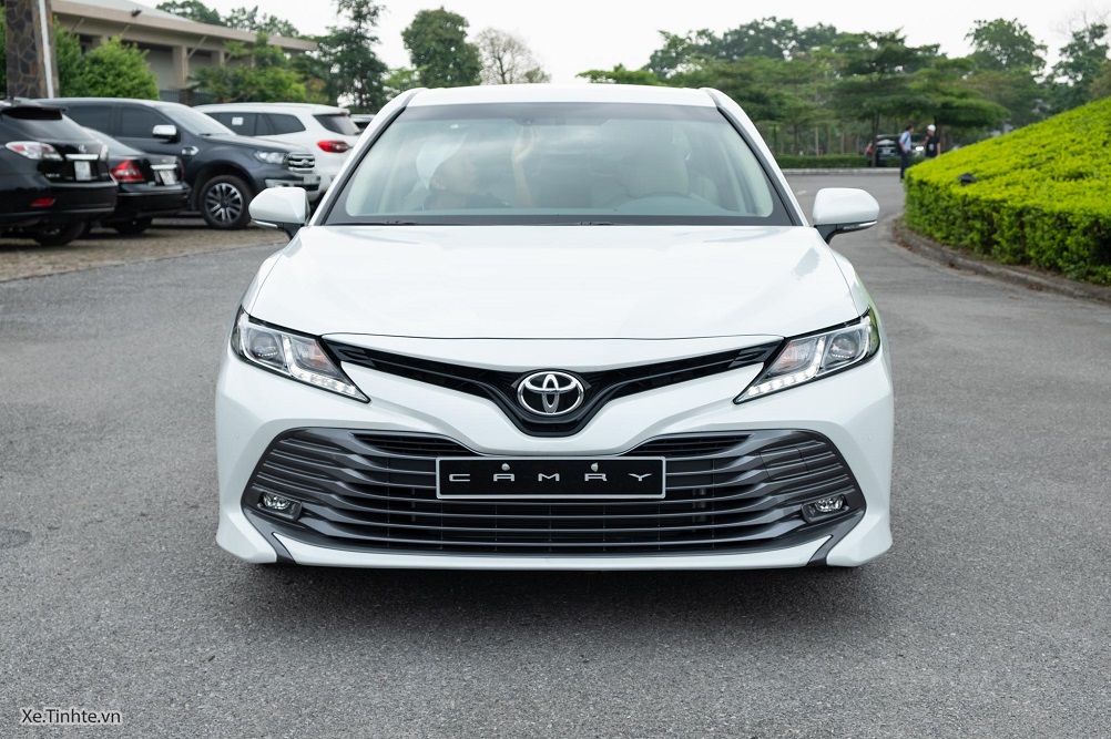 4628358_toyota_camry_2019_Xe-tinhte-vn-7167-1573119027